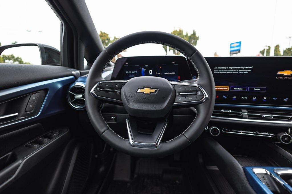 new 2026 Chevrolet Equinox EV car