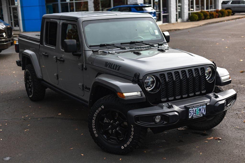 used 2021 Jeep Gladiator car, priced at $32,490