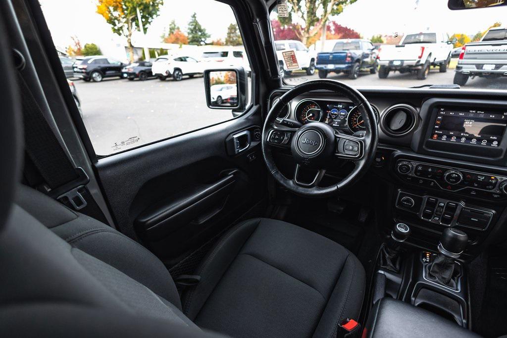 used 2021 Jeep Gladiator car, priced at $32,490