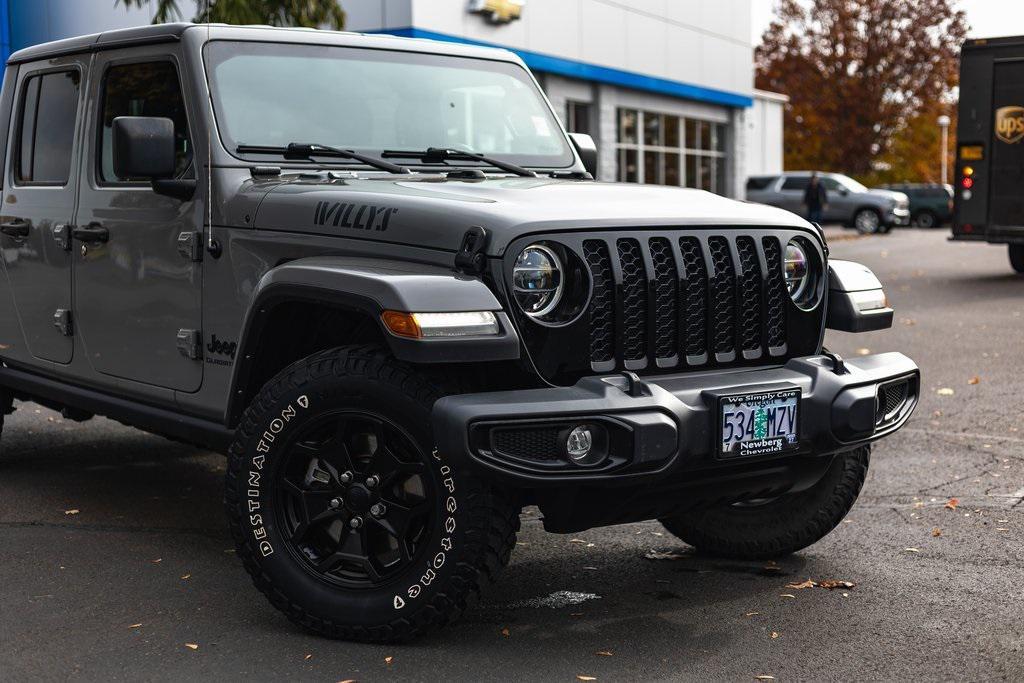used 2021 Jeep Gladiator car, priced at $32,490