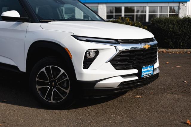 new 2025 Chevrolet TrailBlazer car, priced at $28,977