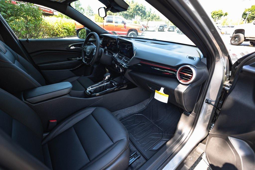new 2025 Chevrolet Trax car, priced at $25,777