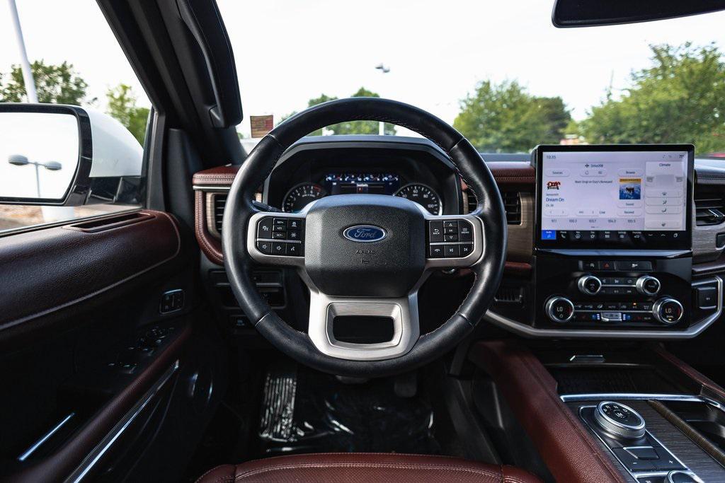 used 2023 Ford Expedition car, priced at $43,000