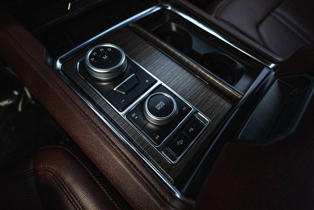 used 2023 Ford Expedition car, priced at $43,000