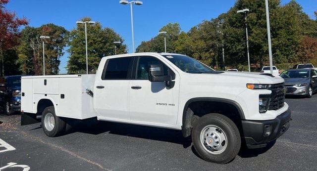 new 2024 Chevrolet Silverado 3500 car