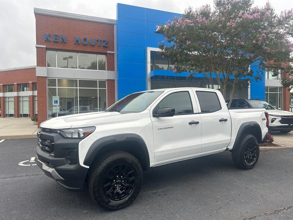 new 2026 Chevrolet Colorado car, priced at $45,395