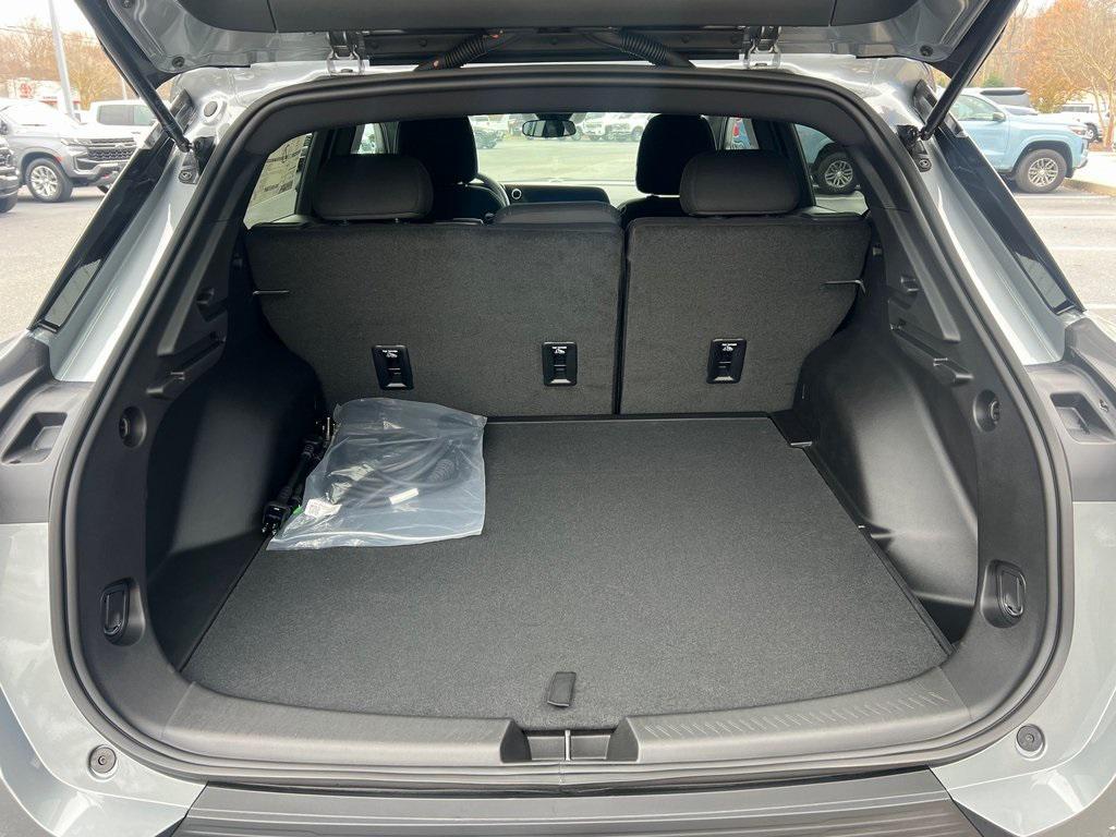 new 2026 Chevrolet Equinox EV car, priced at $34,999