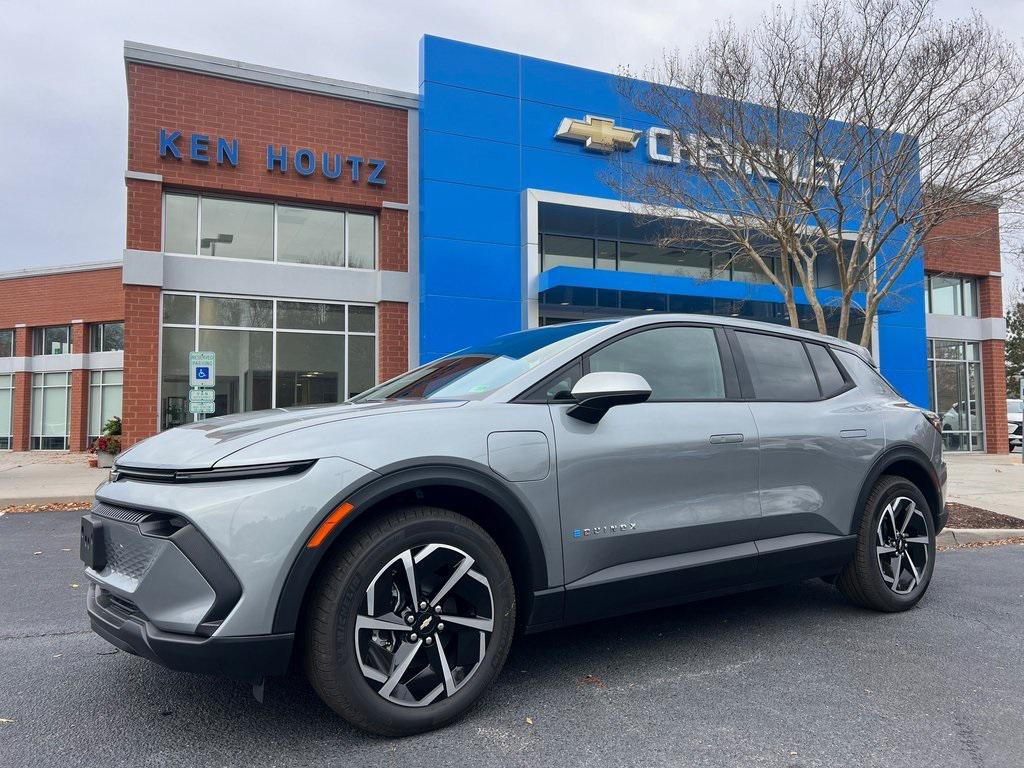 new 2026 Chevrolet Equinox EV car, priced at $34,999
