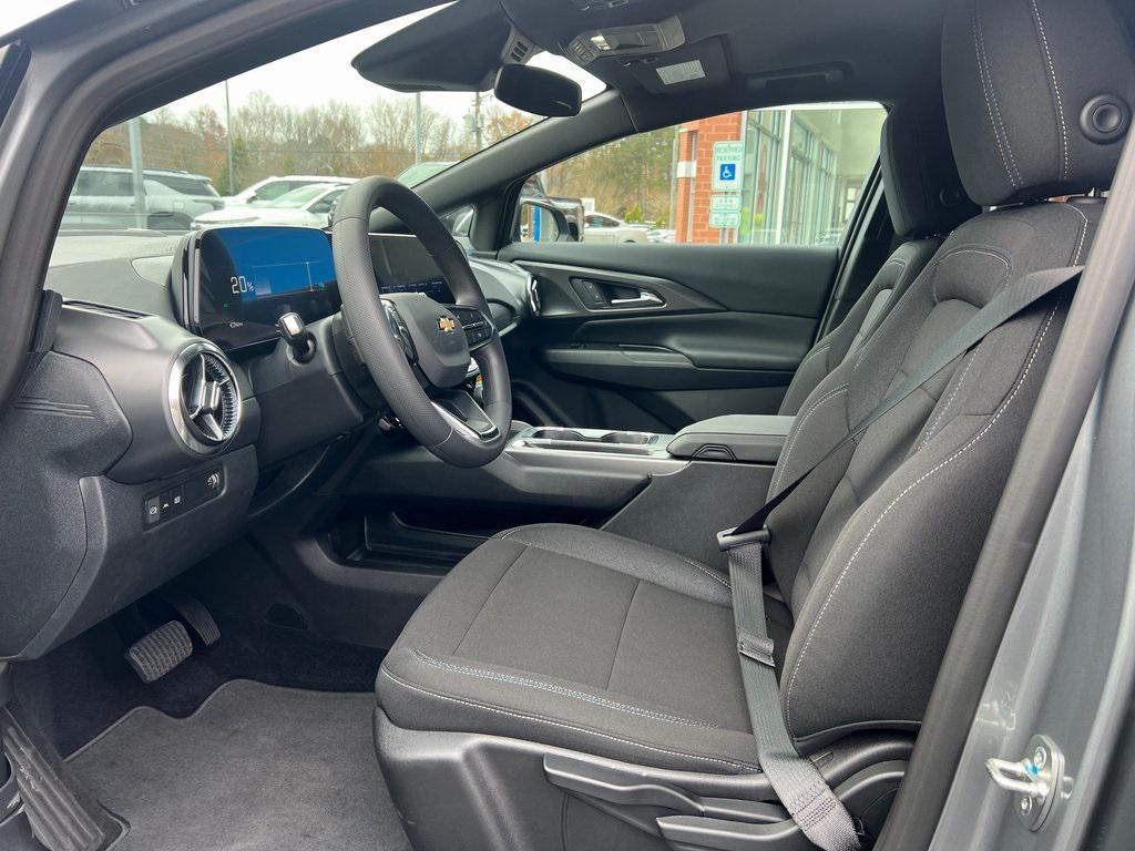 new 2026 Chevrolet Equinox EV car, priced at $34,999