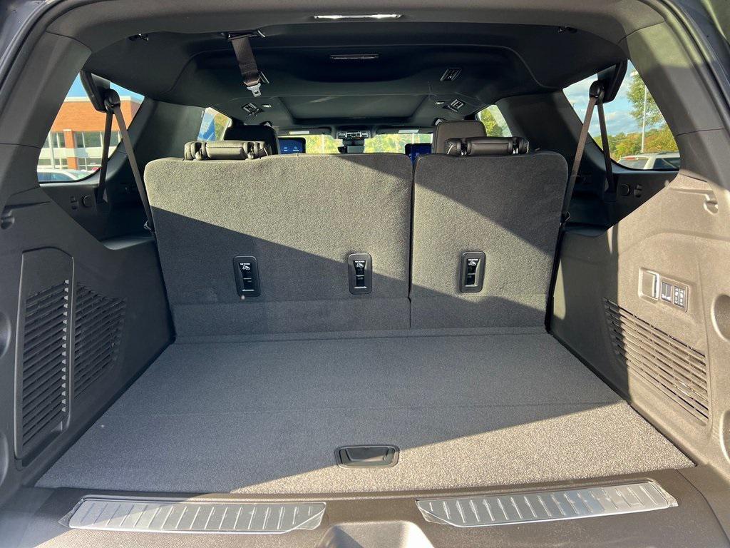 new 2026 Chevrolet Suburban car, priced at $89,409