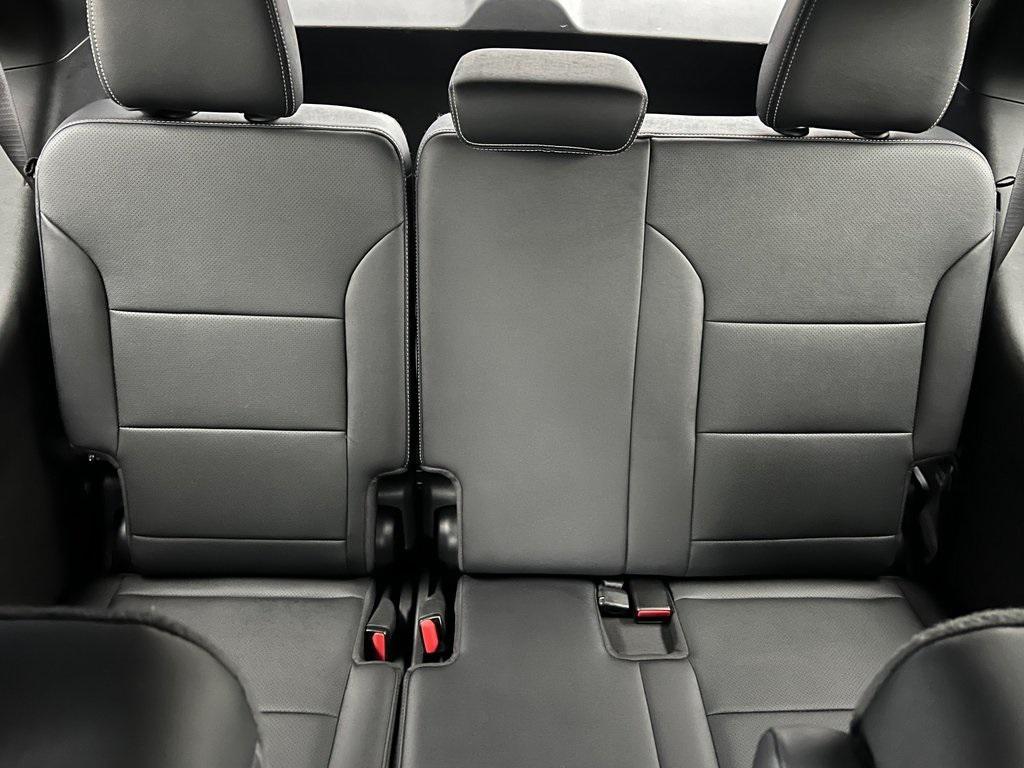 used 2025 Chevrolet Traverse car, priced at $39,498