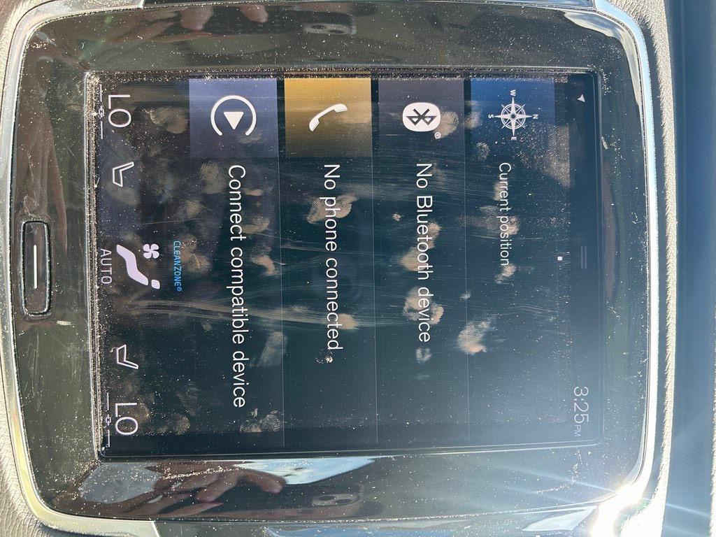 used 2022 Volvo XC90 car, priced at $34,450