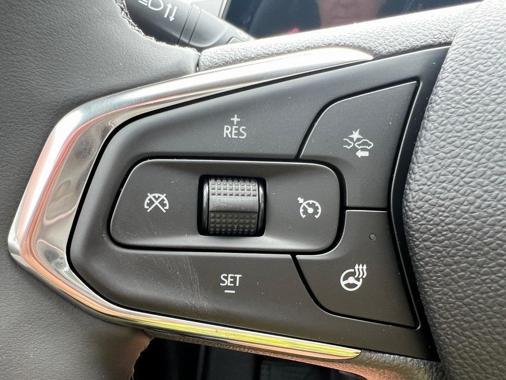 new 2025 Chevrolet Trax car, priced at $26,155