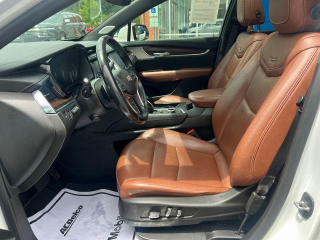 used 2021 Cadillac XT5 car, priced at $25,990