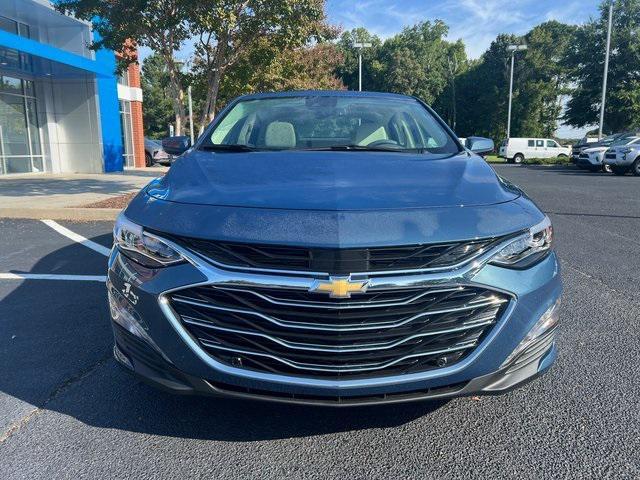 new 2025 Chevrolet Malibu car, priced at $34,745