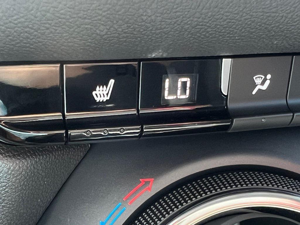 new 2025 Chevrolet Blazer car, priced at $43,090