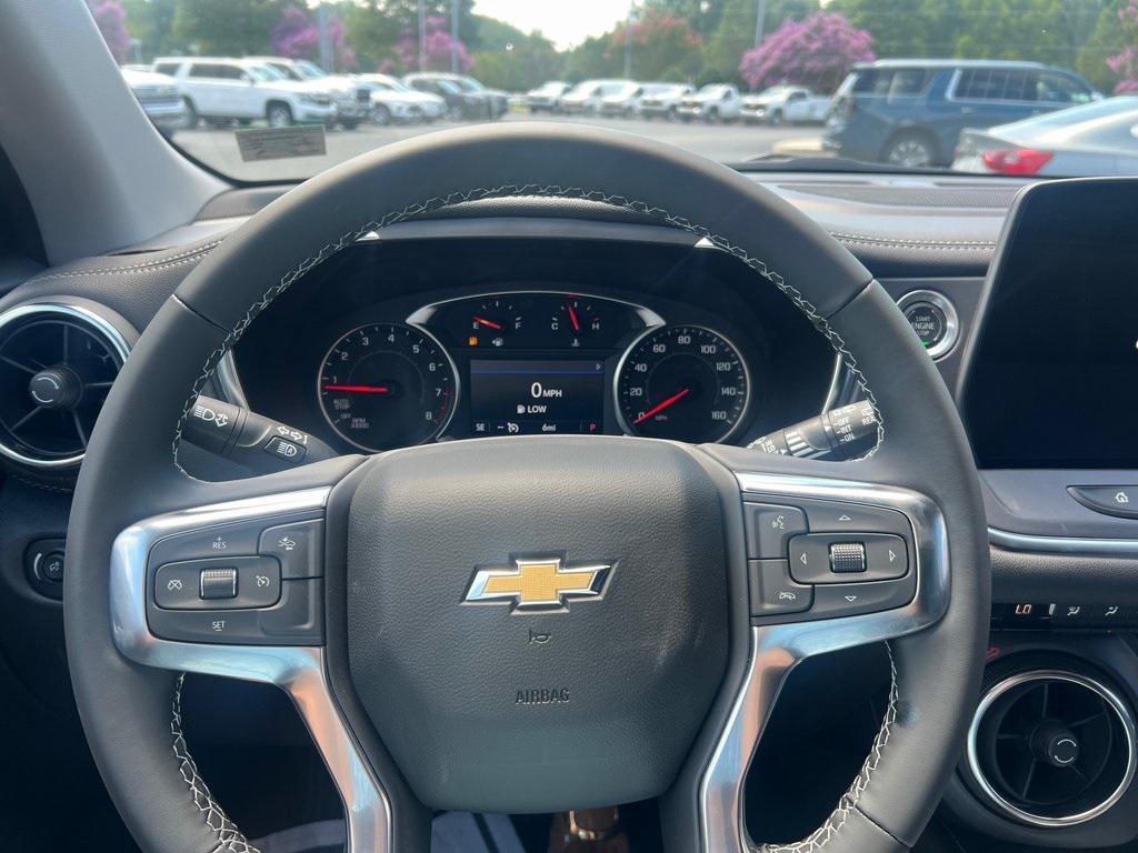 new 2025 Chevrolet Blazer car, priced at $43,090