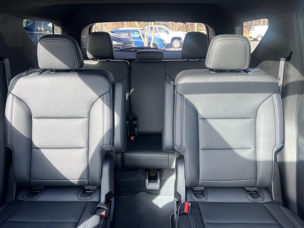 new 2026 Chevrolet Traverse car