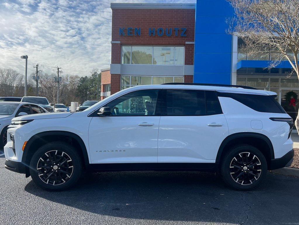 new 2026 Chevrolet Traverse car
