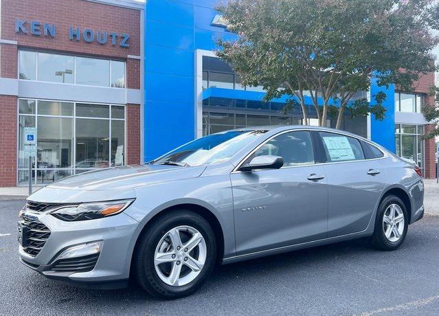 new 2025 Chevrolet Malibu car, priced at $26,995