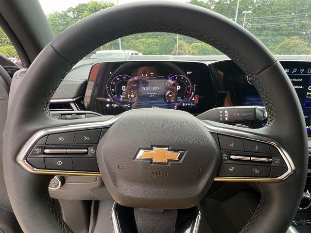 new 2025 Chevrolet Suburban car, priced at $80,998