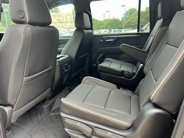 new 2025 Chevrolet Suburban car, priced at $80,998