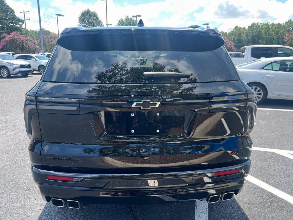 new 2026 Chevrolet Traverse car, priced at $56,990