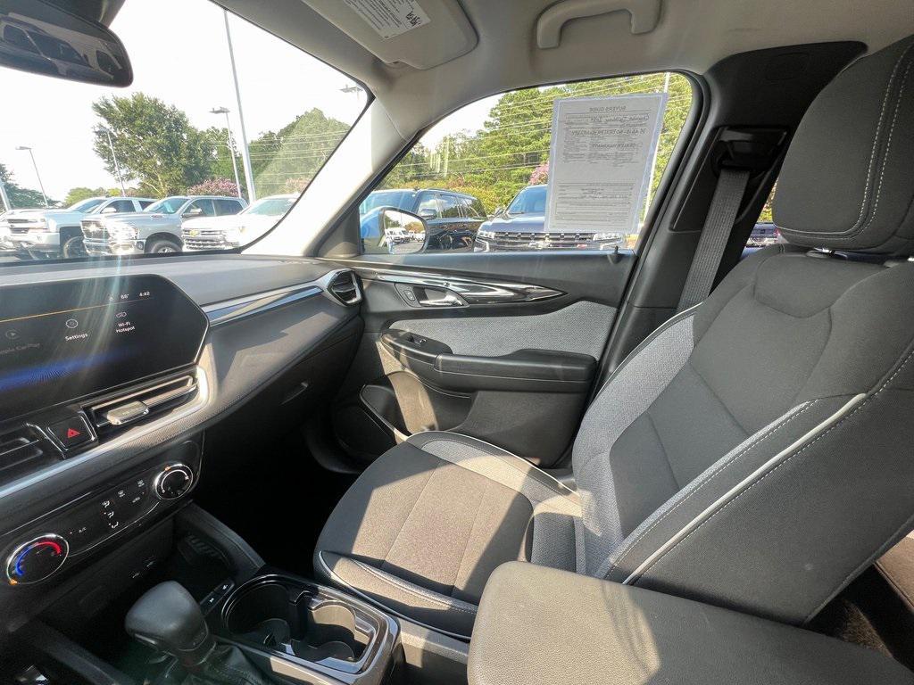 used 2024 Chevrolet TrailBlazer car, priced at $21,980