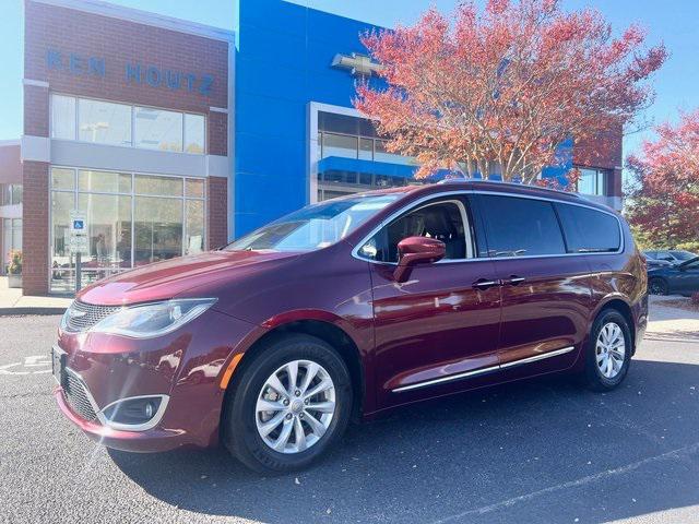 used 2018 Chrysler Pacifica car, priced at $21,500