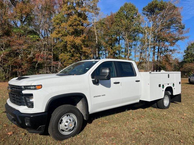 new 2024 Chevrolet Silverado 3500 car