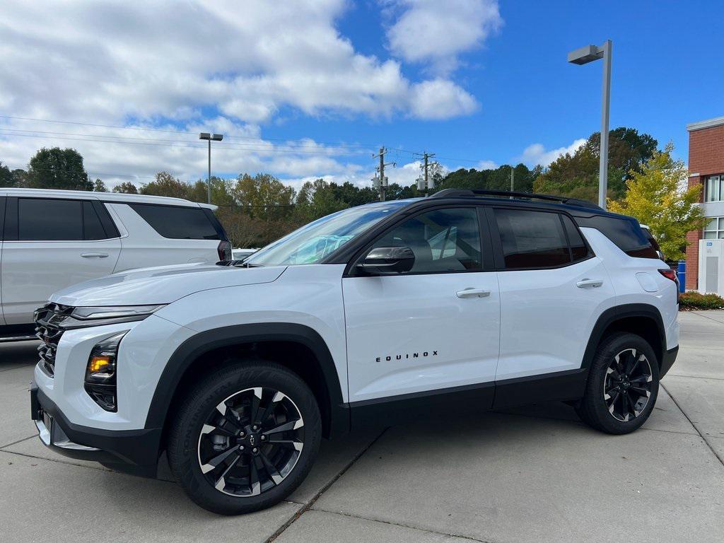 new 2026 Chevrolet Equinox car, priced at $38,610