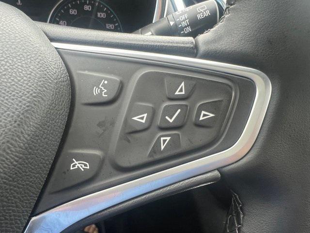 used 2023 Chevrolet Equinox car, priced at $23,899