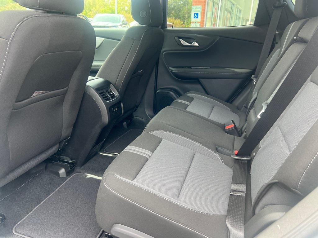 new 2025 Chevrolet Blazer car, priced at $38,580