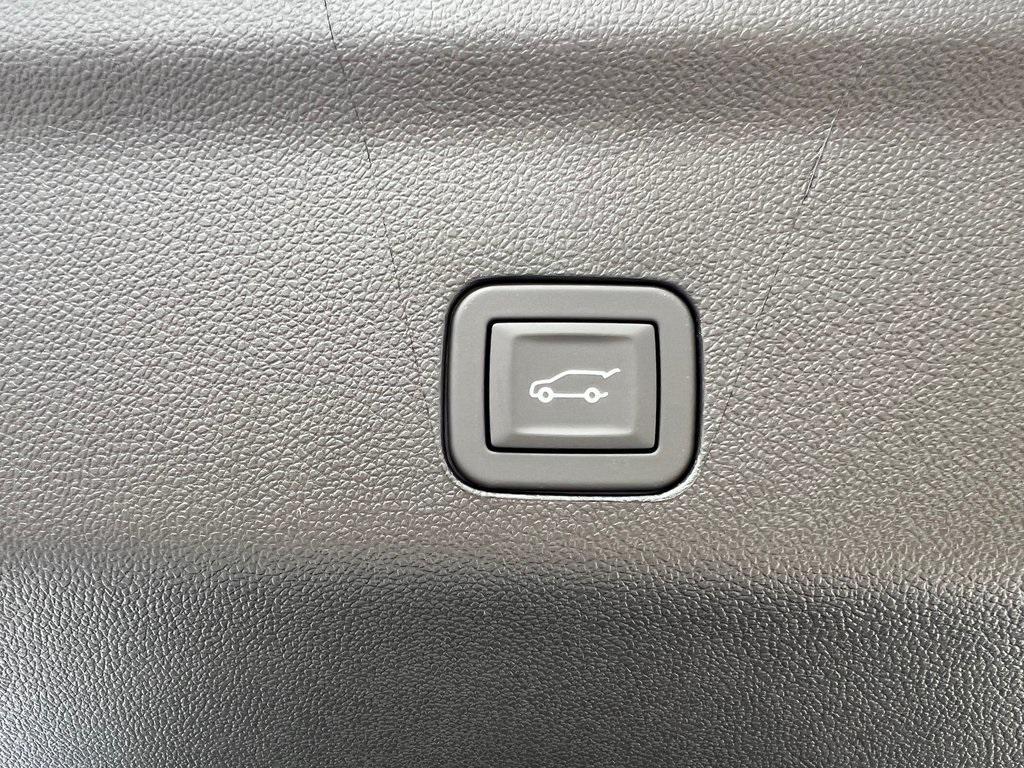 new 2025 Chevrolet Suburban car, priced at $86,980