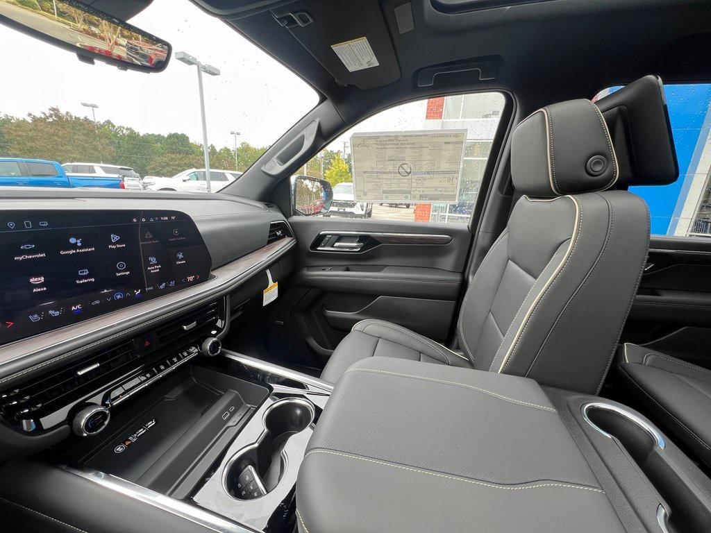 new 2025 Chevrolet Suburban car, priced at $86,980