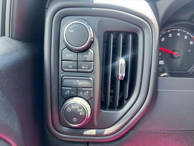 new 2025 Chevrolet Silverado 1500 car, priced at $45,725