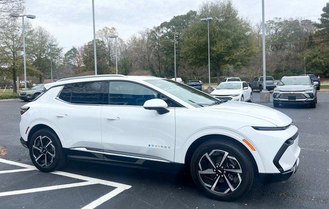 new 2025 Chevrolet Equinox car, priced at $43,295