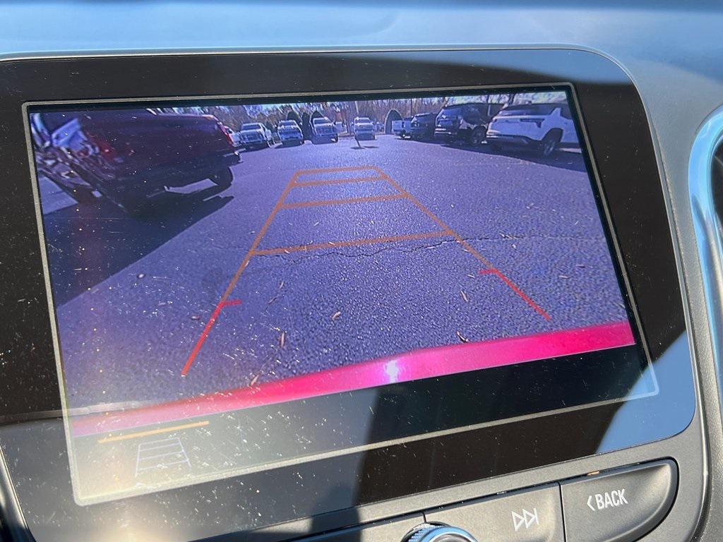 used 2020 Chevrolet Equinox car, priced at $17,999