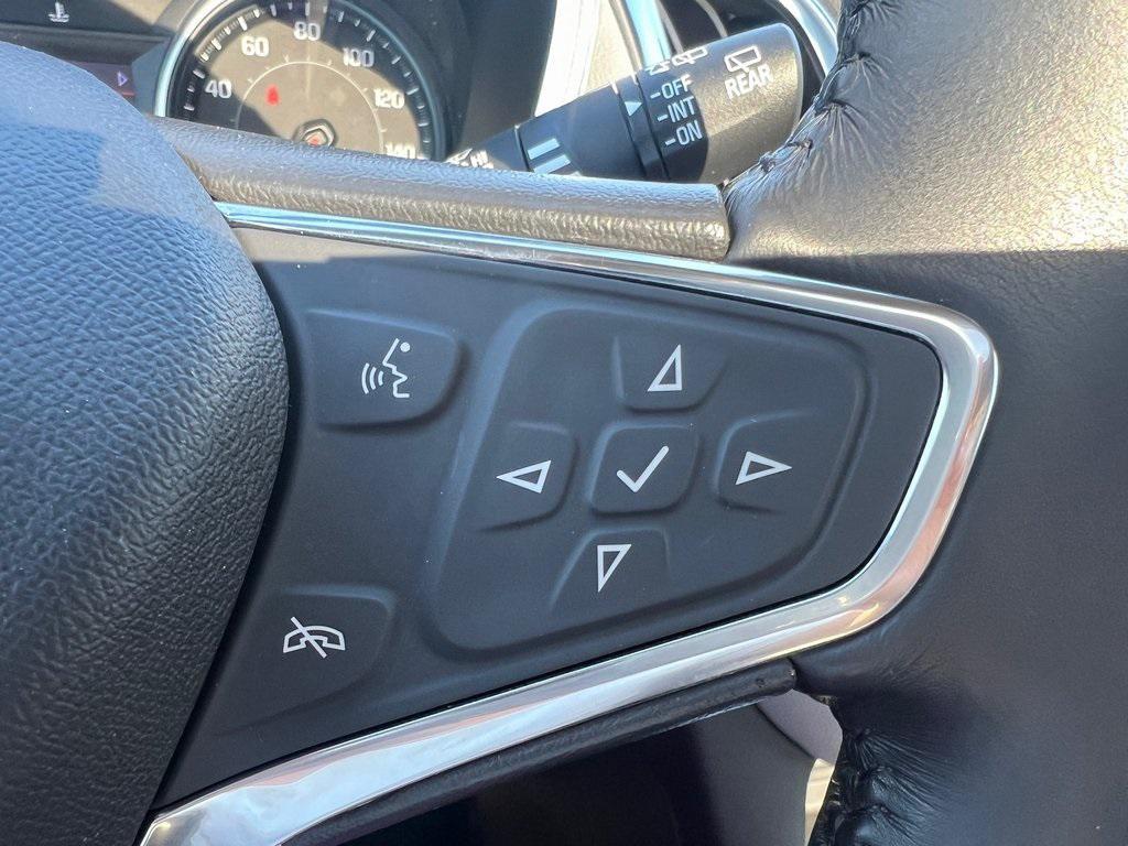 used 2020 Chevrolet Equinox car, priced at $17,999