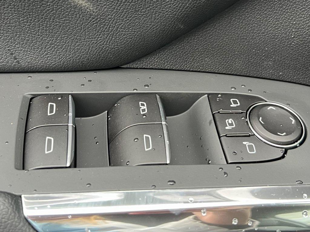 new 2026 Chevrolet Traverse car, priced at $56,995