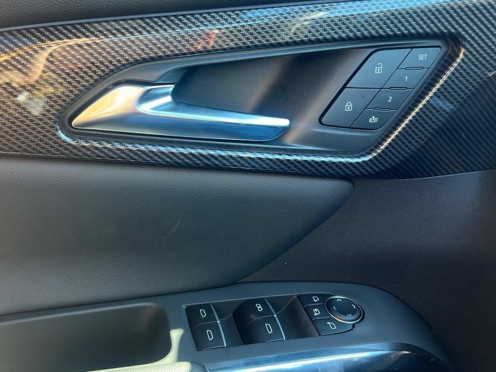 new 2026 Chevrolet Traverse car, priced at $58,495