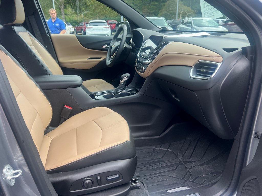 used 2024 Chevrolet Equinox car, priced at $29,499