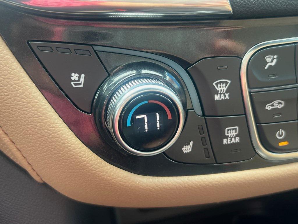 used 2024 Chevrolet Equinox car, priced at $29,499