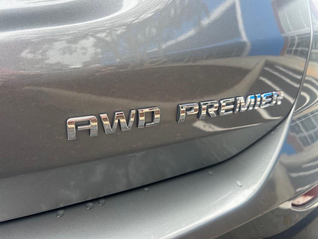 used 2024 Chevrolet Equinox car, priced at $29,499
