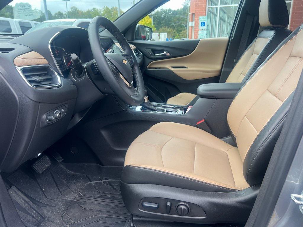 used 2024 Chevrolet Equinox car, priced at $29,499