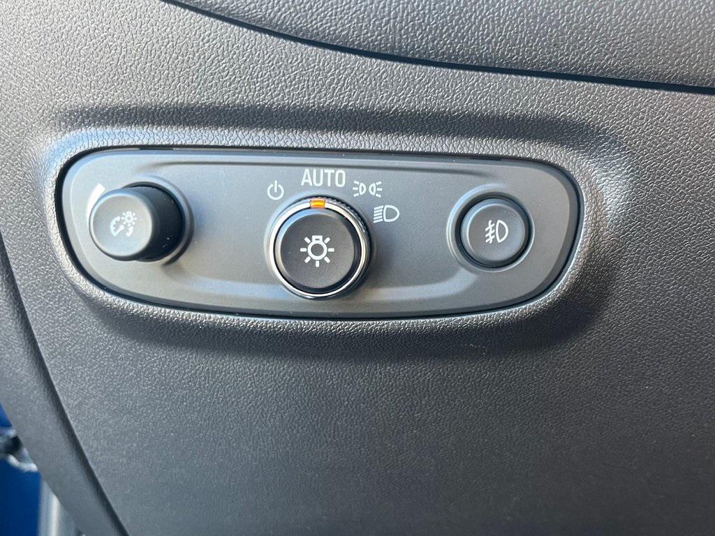 used 2022 Chevrolet Equinox car, priced at $26,911