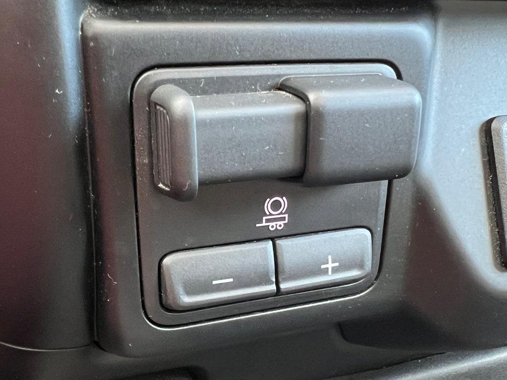 used 2019 Chevrolet Silverado 1500 car, priced at $33,525