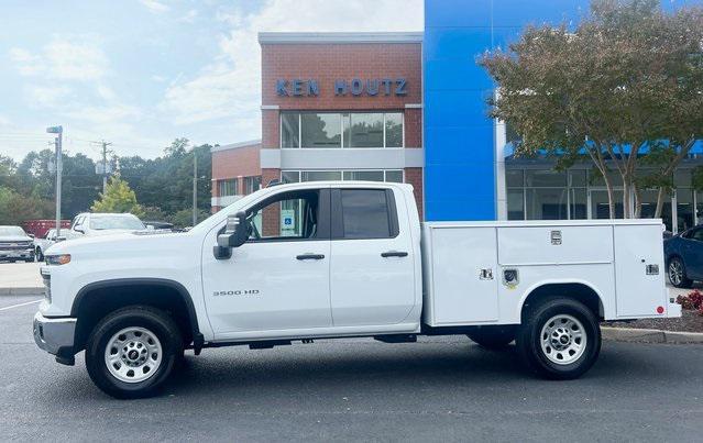 new 2024 Chevrolet Silverado 3500 car, priced at $53,998