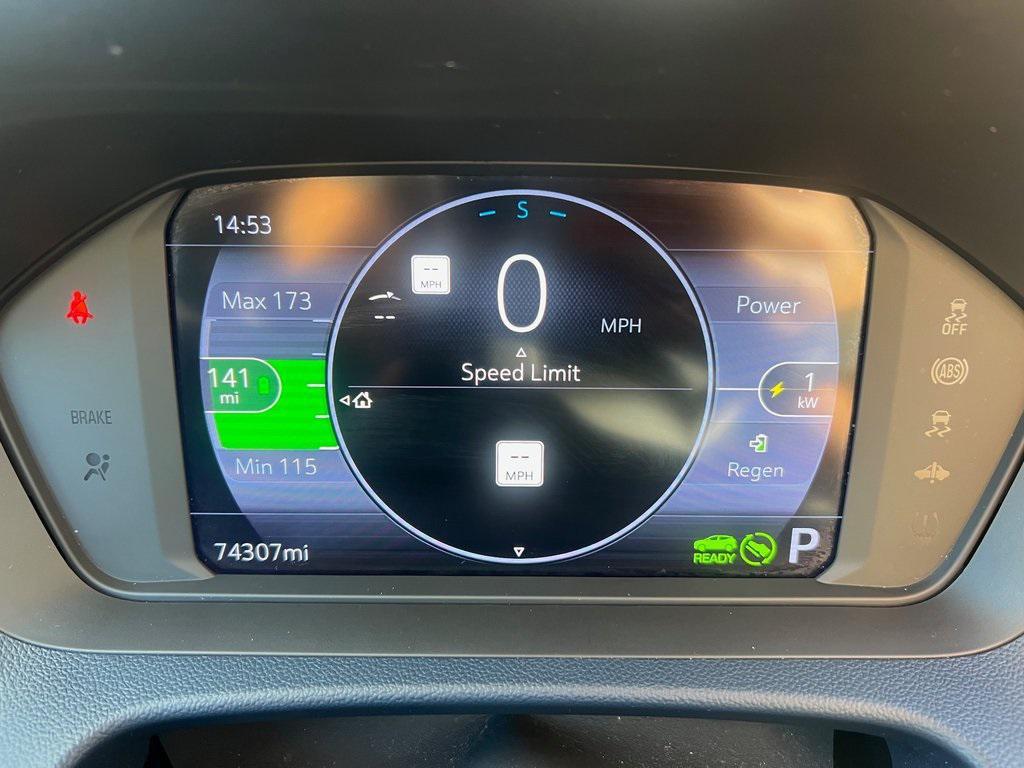 used 2023 Chevrolet Bolt EUV car, priced at $17,250