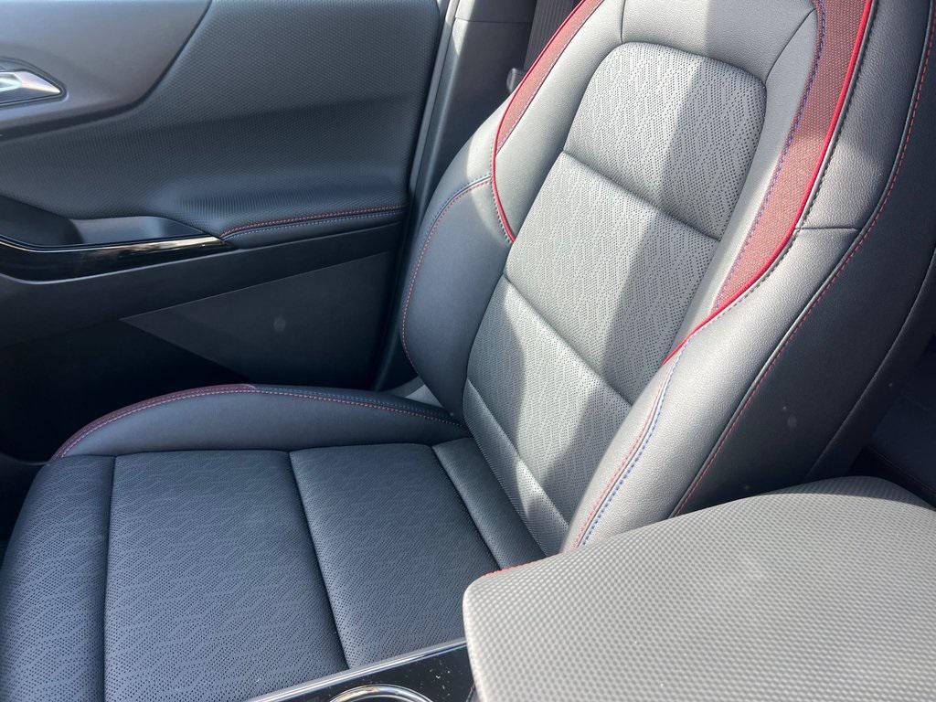 new 2026 Chevrolet Equinox car, priced at $38,785